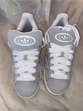 SOLD adidas Men's Campus “00s 8.5